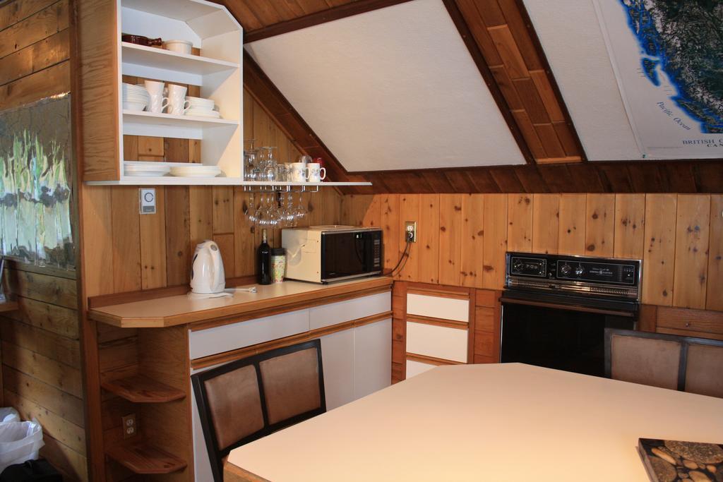 Sointula Orca Lodge מראה חיצוני תמונה